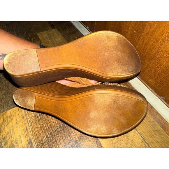 NWOT Mariella Brown Rhinestone Wedge Sandals Size 8 - Picture 9 of 10